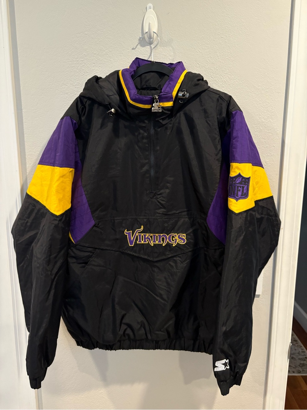 Starter Minnesota Vikings NFL Pullover Windbreaker Jacket Men’s Size Medium NWOT